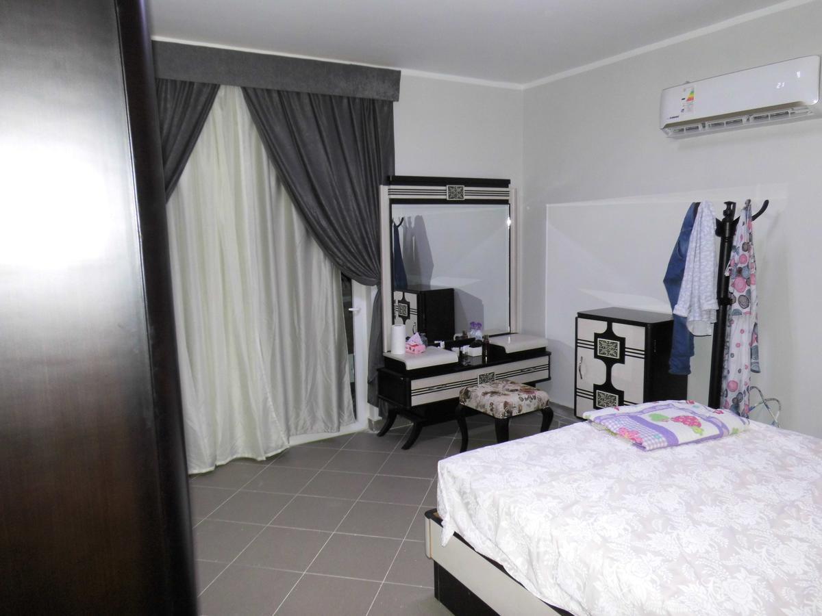 Three-Bedroom Apartment At Louly Beach Resort Ain Sukhna Exterior photo
